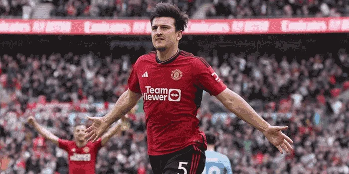 Harry-Maguire-Menolak-Pindah-dan-Siap-Bersaing-Dengan-Dua-Kolega-Barunya