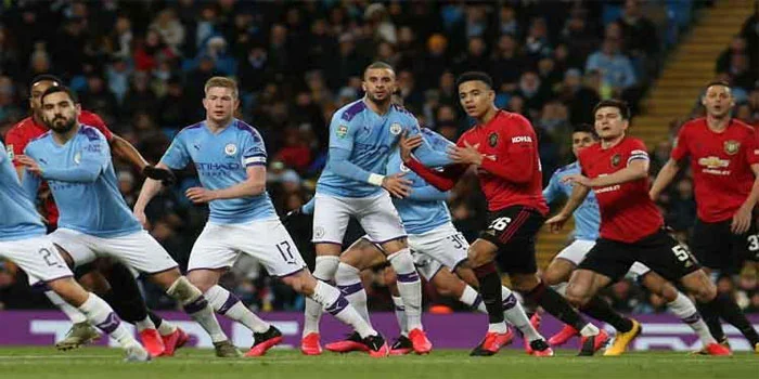 Pertarungan-Sengit-Manchester-United-Vs-Manchester-City