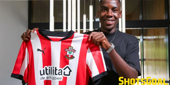 Southampton FC - Kesepakatan Dengan Pemain Muda Waterford Akachukwu