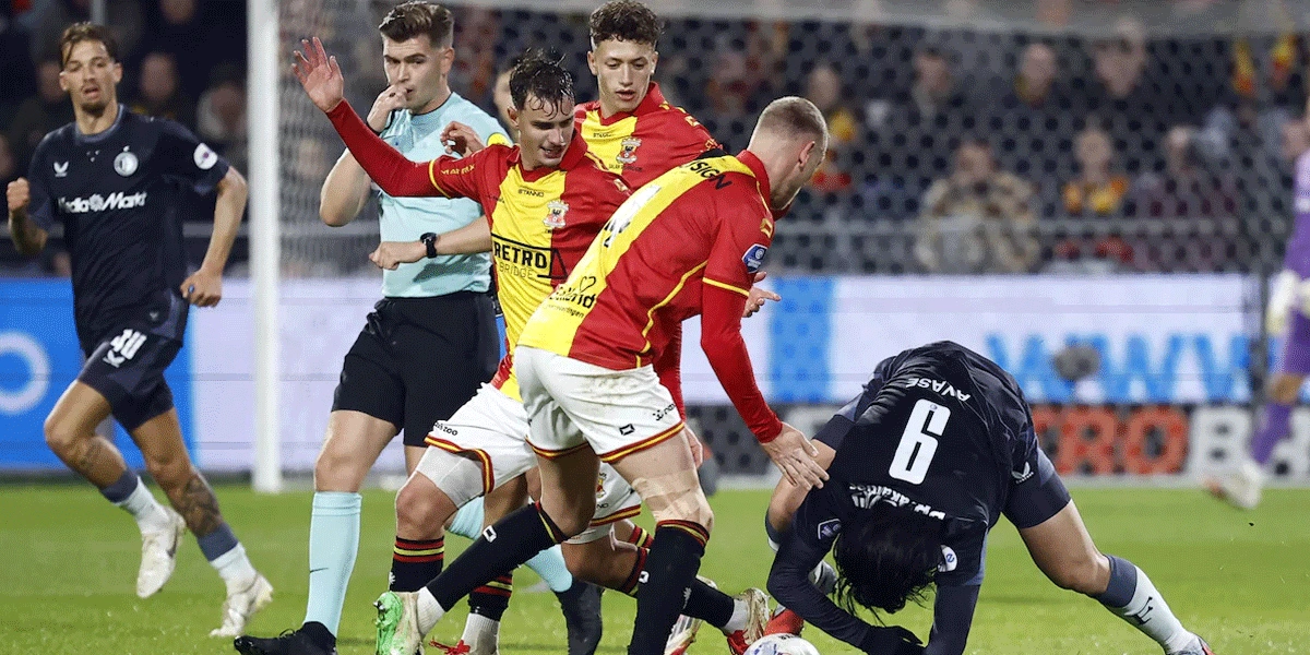 Feyenoord-Cuma-Bisa-Memperkecil-Ketinggalan